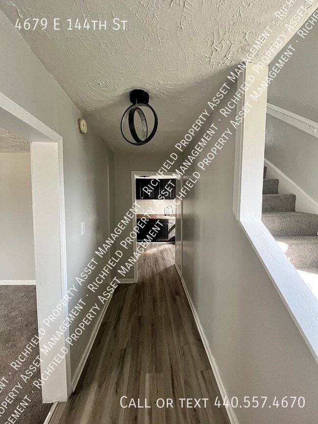 Building Photo - 4679 E 144th St