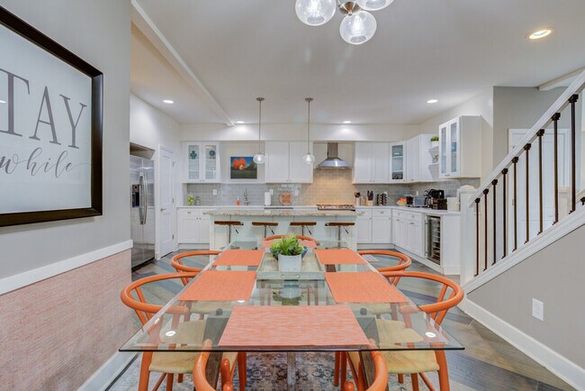 Foto del edificio - 373 E Morris St