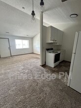 Building Photo - 4615 Prescott Ave