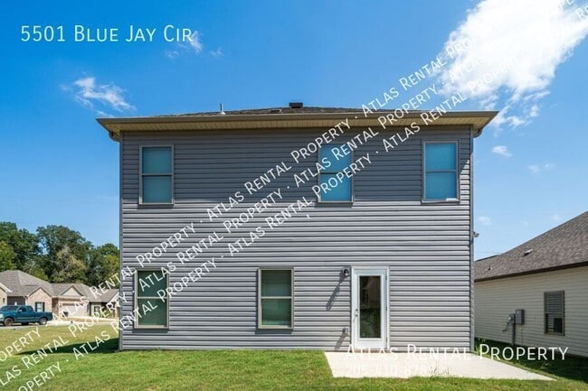 Building Photo - 5501 Blue Jay Cir