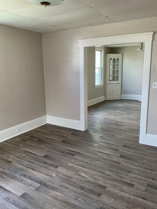 Foto del edificio - 3206 Saratoga Ave