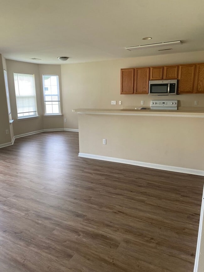 Building Photo - 2525 Whetstone Ln