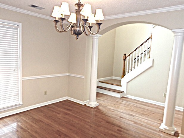 Foto del edificio - 1415 Hidden Ridge Ln