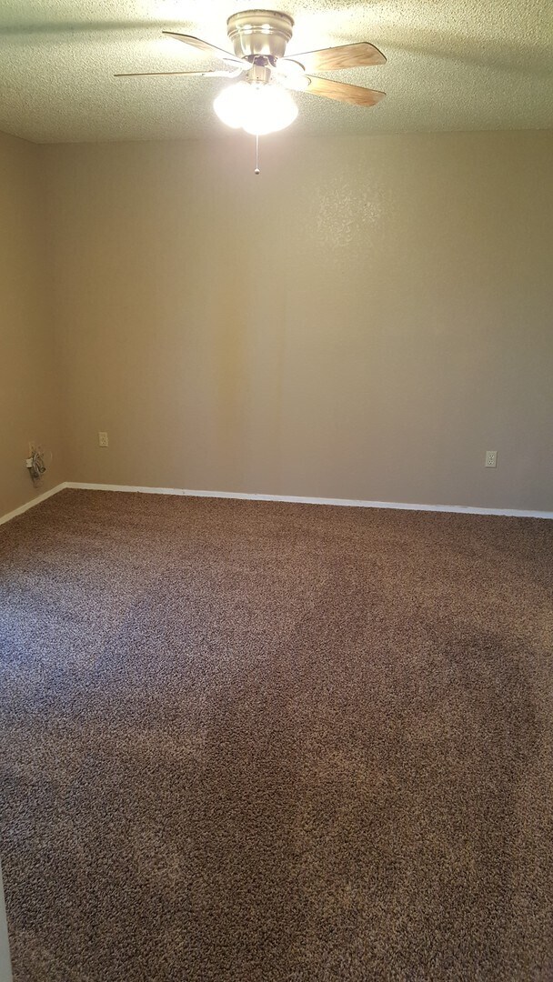 Foto del edificio - Affordable 3 bedroom home on the Southside!