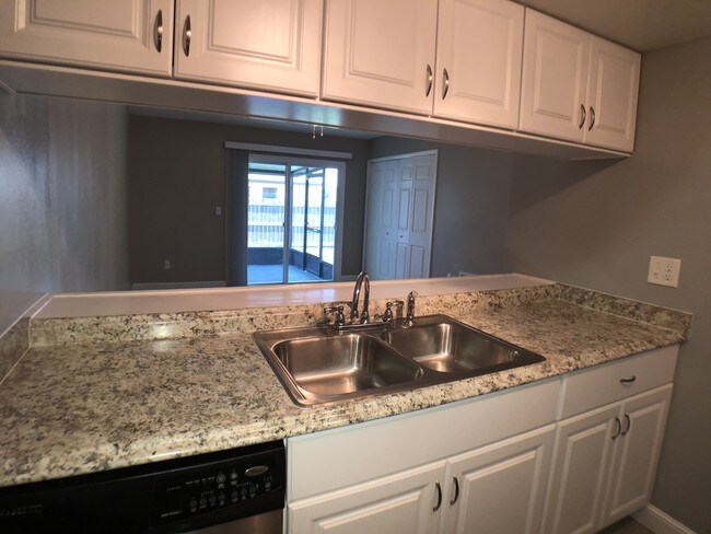 Pasaje de cocina - 834 Faull Dr