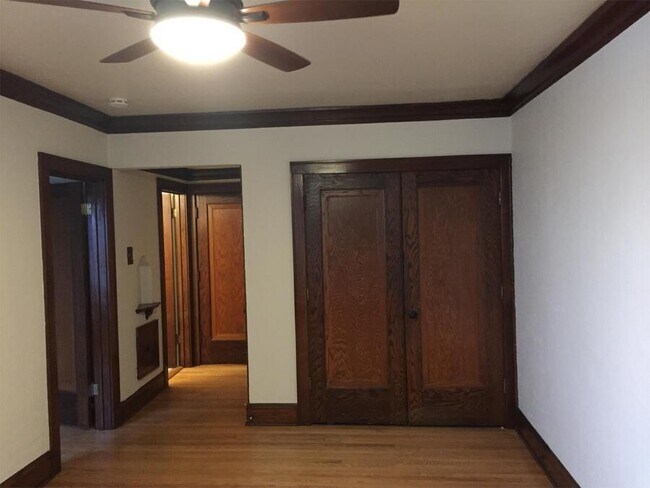 Foto del edificio - 3919 N Morris Blvd