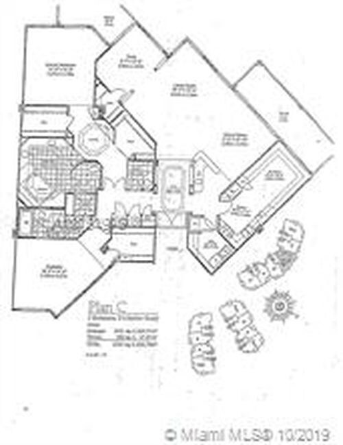 Primary Photo - 3900 Island Blvd