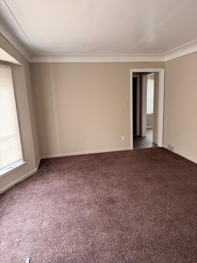 Foto del edificio - 13001 Promenade Ave