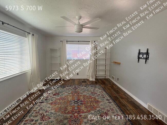 Building Photo - 5973 S 700 W