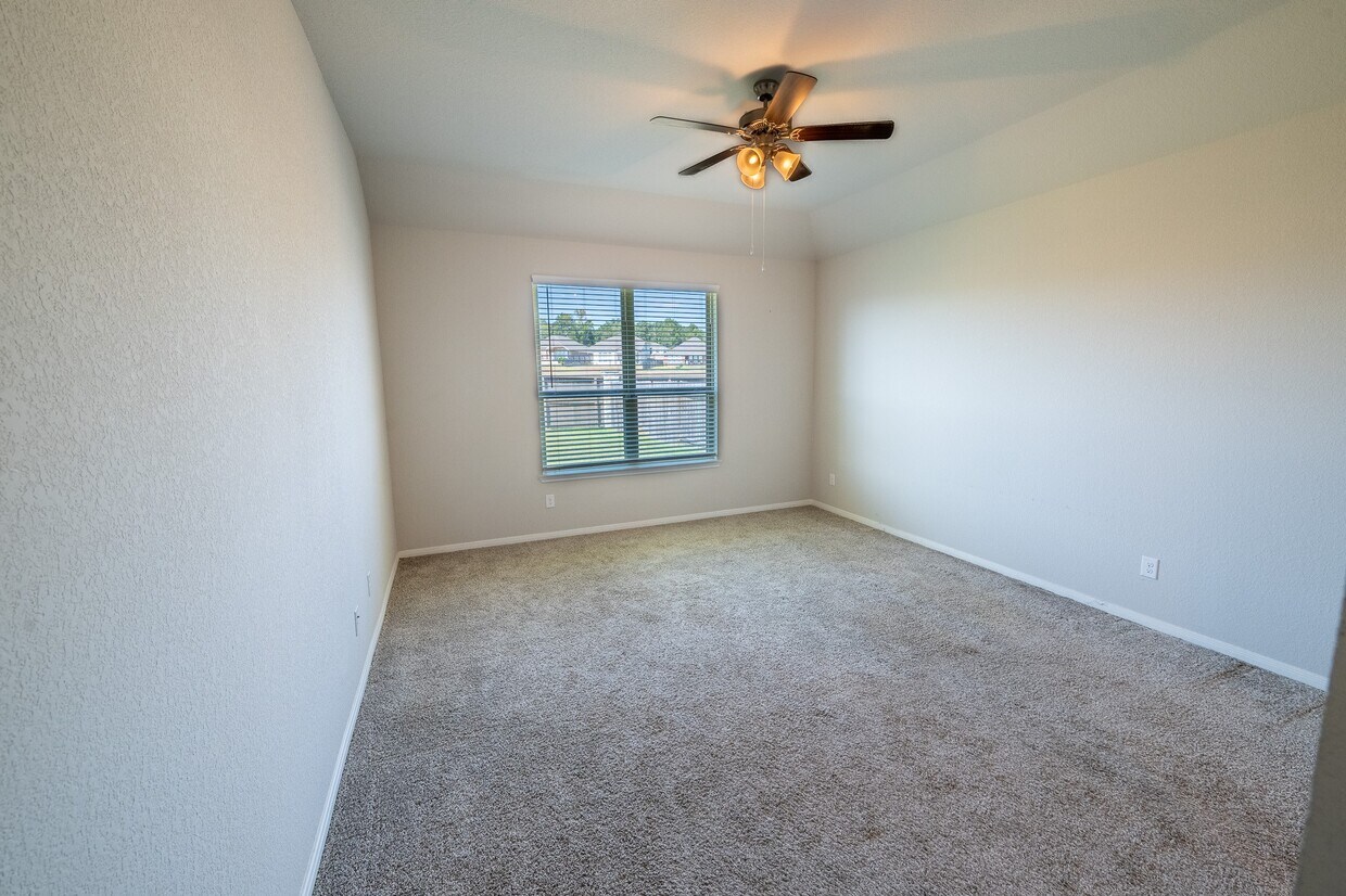 Building Photo - 1258 Sandstone Hls Dr