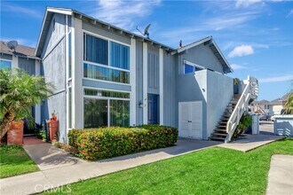 Building Photo - 24511 Alta Vista Dr