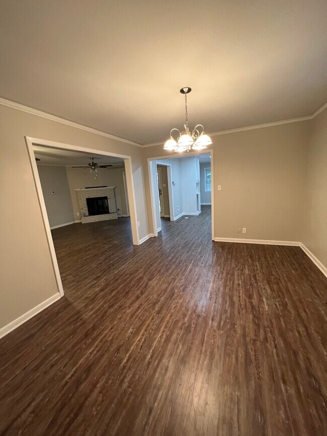 Foto del edificio - Call 501-404-4774 To Schedule Your Showing...