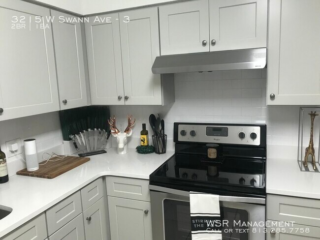 Foto del edificio - 3215 W Swann Ave