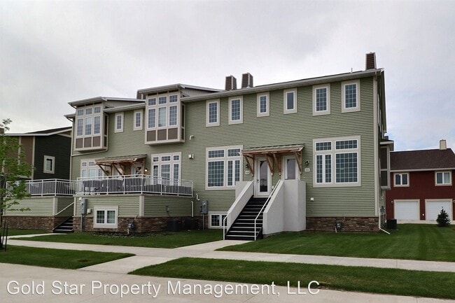 Building Photo - 4 br, 2.5 bath House - 503D 33rd Way