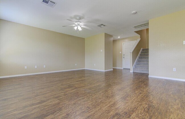 Foto del edificio - 236 Black Forest Rd