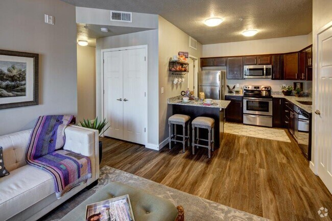 Apartments For Rent Near Utah Valley University Orem Ut Student Housing Apartments Com