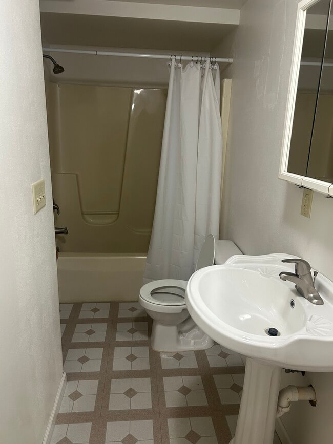 Foto del edificio - N4895 Lake Dr