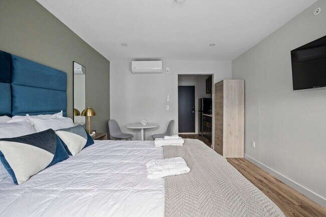 Foto del edificio - 73 Cottage St