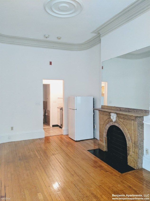 Building Photo - Studio, 1 bath  - 9 Marlborough St 11-JD