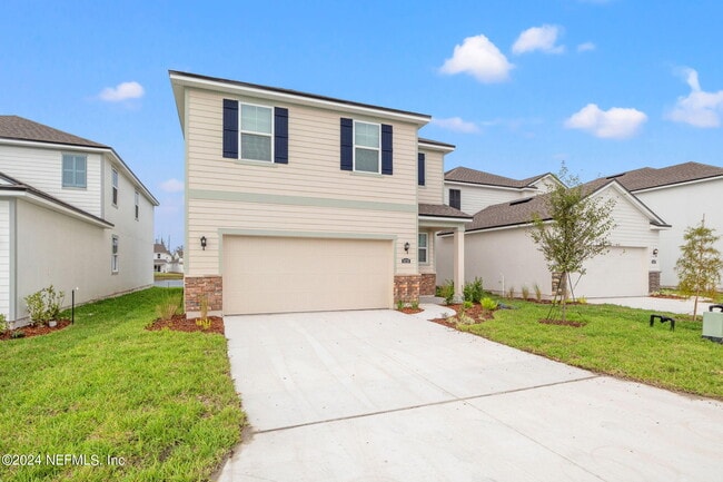 Foto del edificio - 14726 Cashew Ave