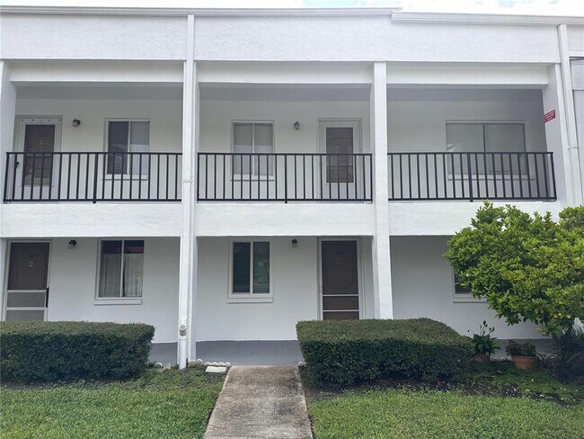 Foto del edificio - 2060 Marilyn St