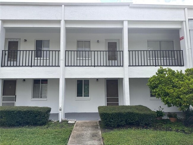 Building Photo - 2060 Marilyn St