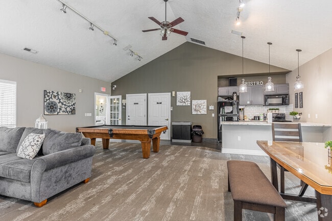Casa club - Clackamas Trails Apartments