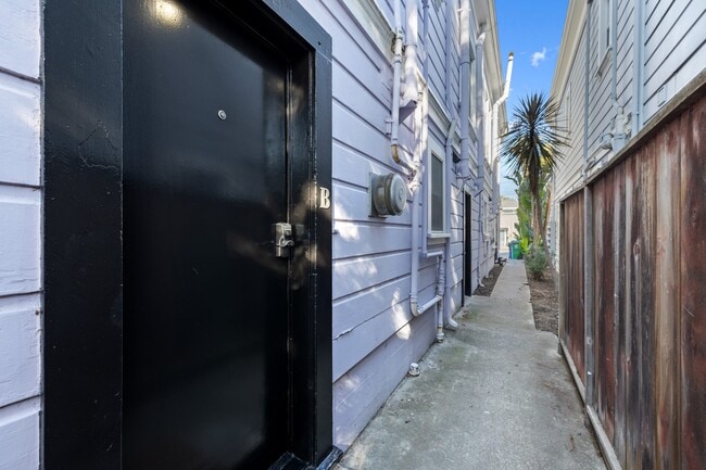 Foto del edificio - 1724 Lincoln Ave