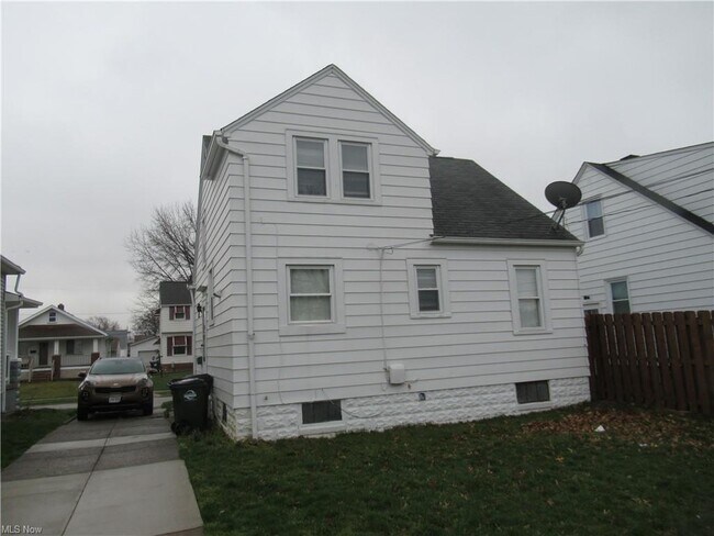Foto del edificio - 4302 Pershing Ave