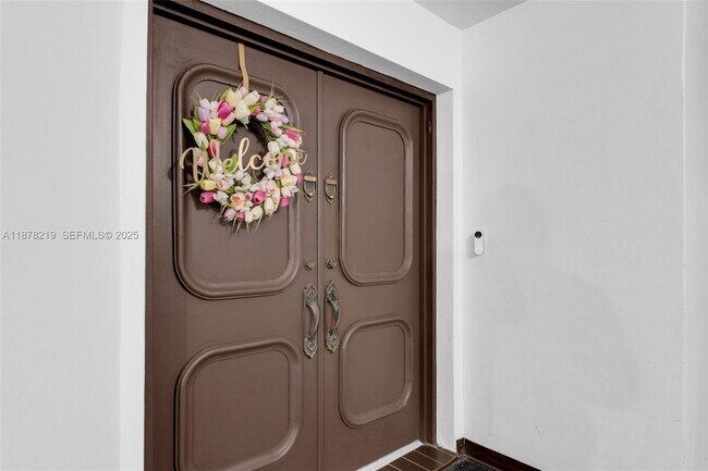 Foto del edificio - 13951 Kendale Lakes Cir