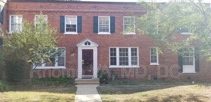 Building Photo - 1805 Key Blvd