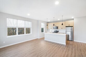 Interior Photo - Station Place