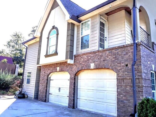 Foto del edificio - 4236 E Cherokee Dr