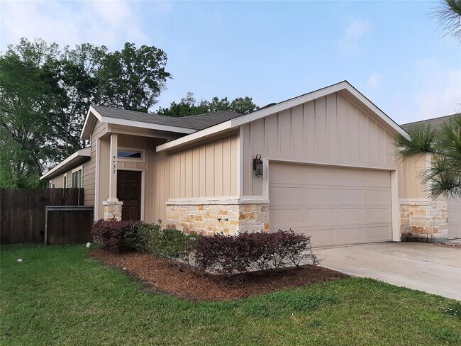 Foto del edificio - 9733 Grosbeak Ln