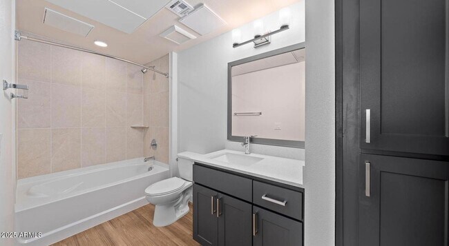 Foto del edificio - 5885 S 32nd St