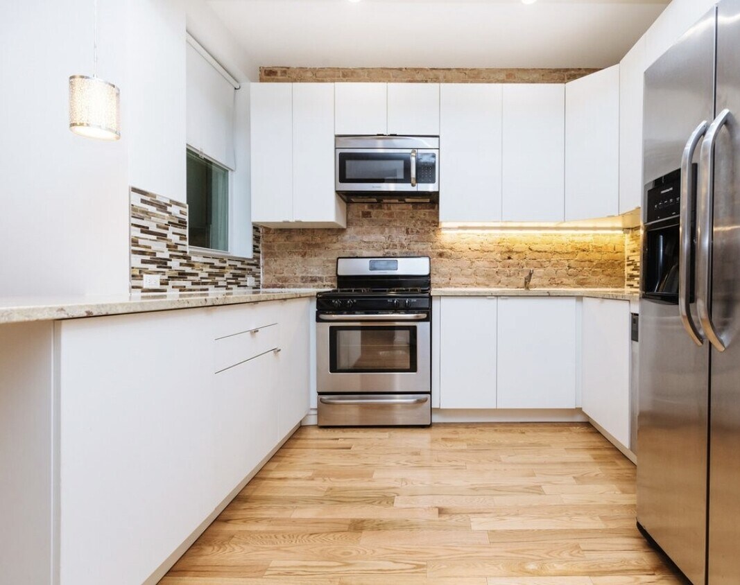 Foto principal - 276 St Nicholas Ave