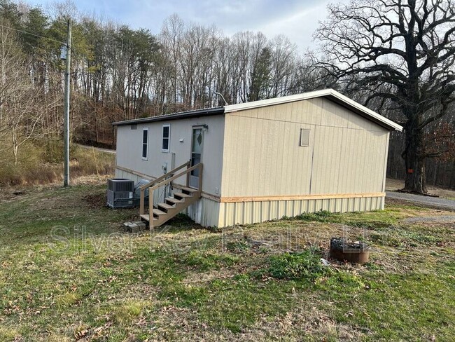 Building Photo - 447 Co Rd 408