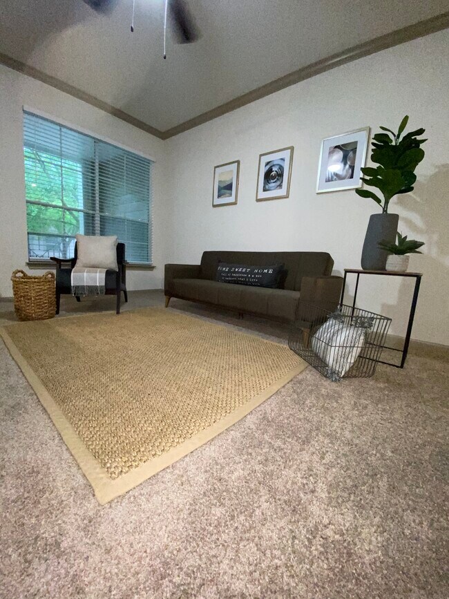 Foto del edificio - 3210 Norfolk St