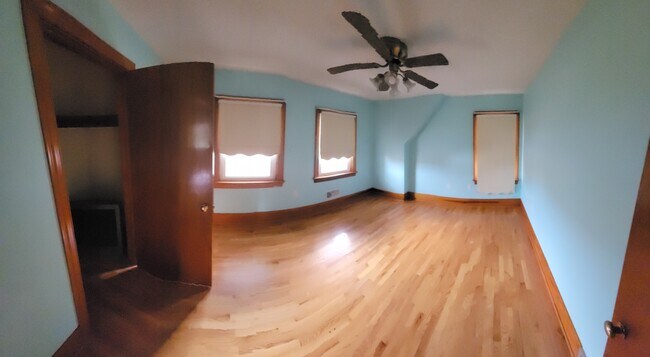 Building Photo - 437 Front Royal Pike