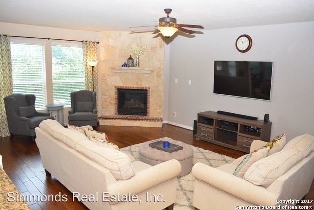 Building Photo - 4 br, 3.5 bath House - 3254 Briscoe Trail