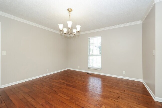 Foto del edificio - 3933 Hillshire Dr