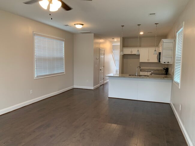 Foto del edificio - 2 Chaney St