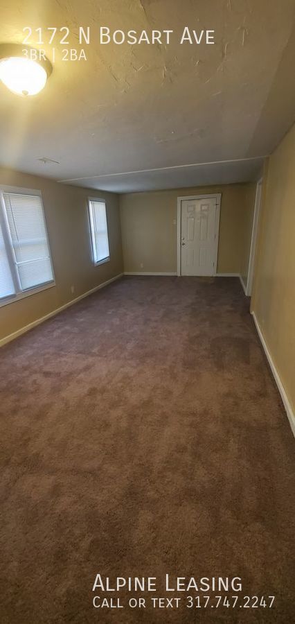 Building Photo - Near East 3BR/2BA Home w/Garage & Fence!