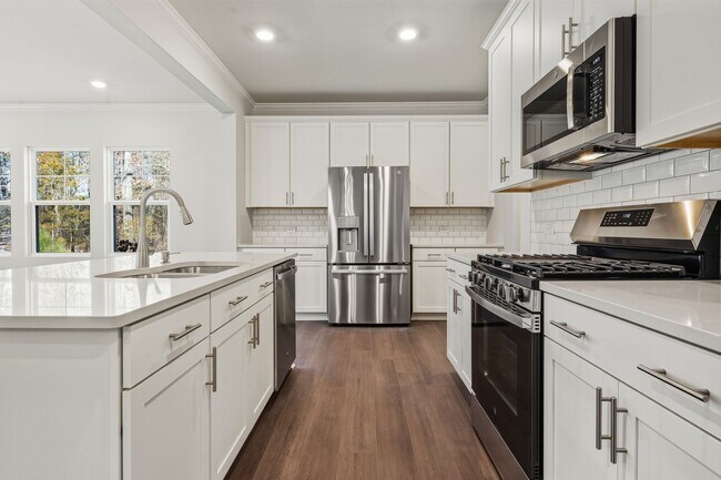 Building Photo - Modern Newly Built 3be / 2.5ba End Of The Street Townhouse
