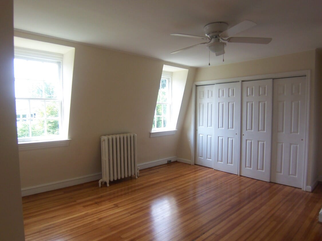 Bedroom - 3711 S St NW