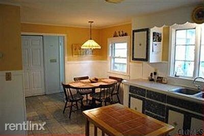 Building Photo - 3 br, 2 bath House - 5932 Western Tpke