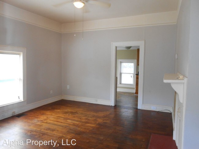 Building Photo - 2 br, 1 bath House - 114 4th Street