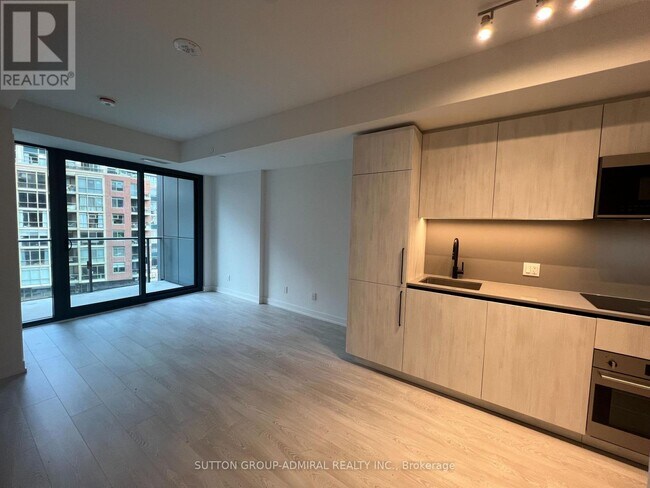 Photo du bâtiment - 35 Parliament St