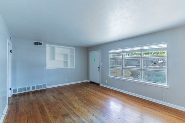 Foto del edificio - Stylish & Spacious 3-Bed Home