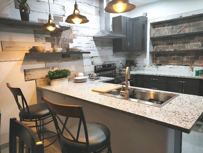 Foto del edificio - 283 Berrydale Ave